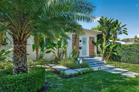 725 NE 81st Street Miami FL 33138