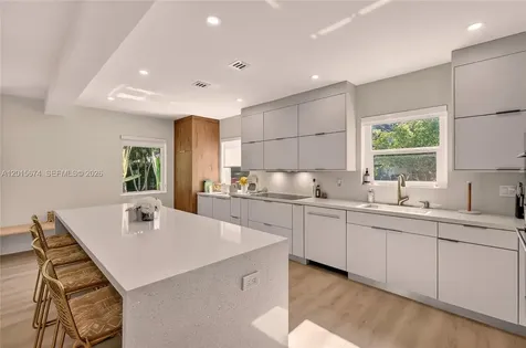 725 NE 81st Street Miami FL 33138