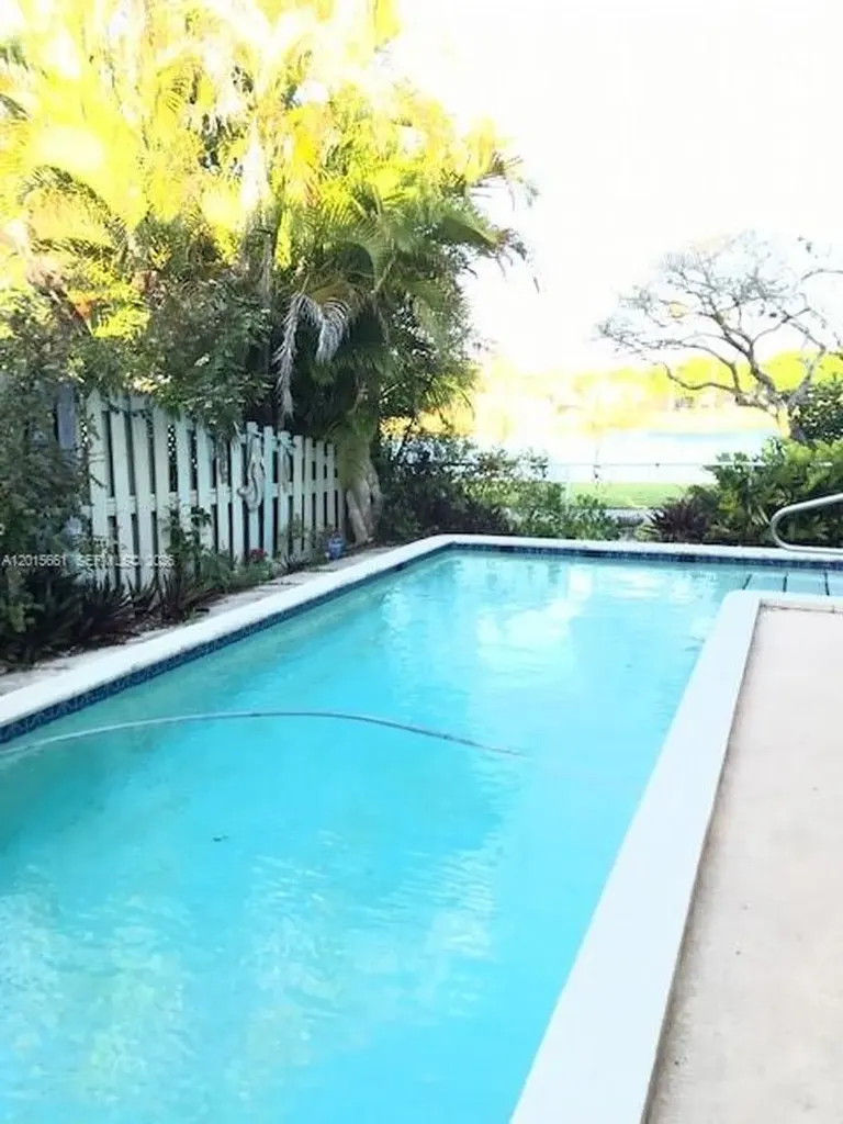 10135 SW 156th Avenue Miami FL 33196