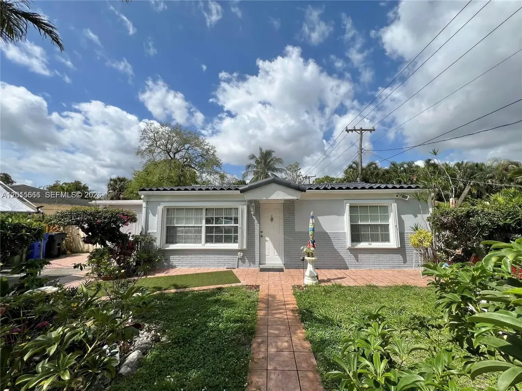 1465 SW 28th Way Fort Lauderdale FL 33312