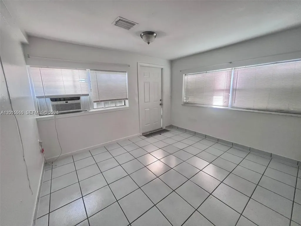 1465 SW 28th Way Fort Lauderdale FL 33312