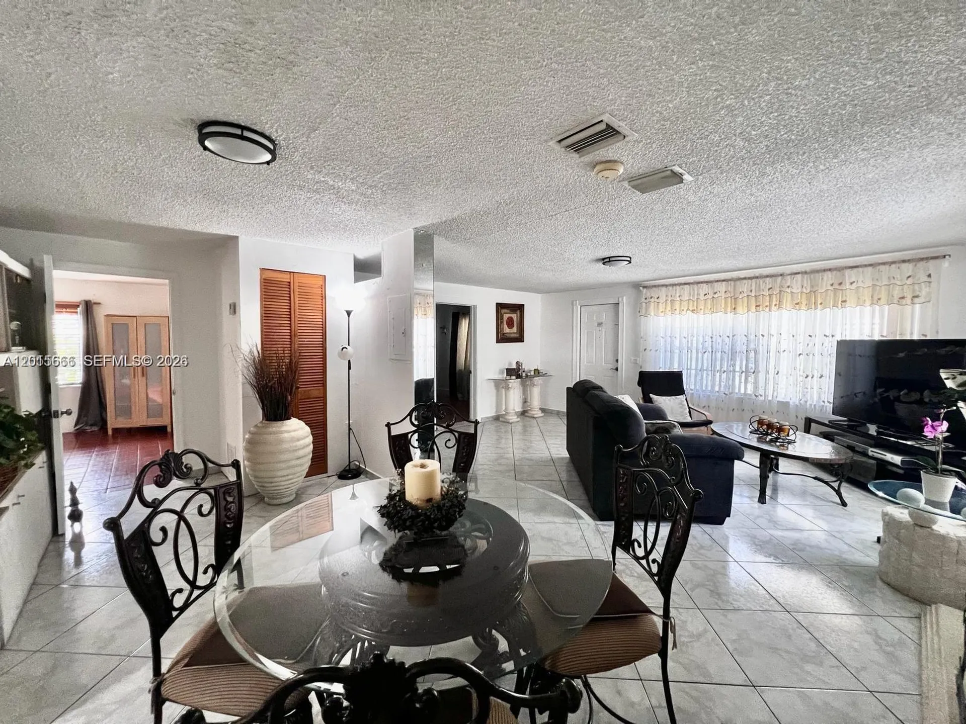 1465 SW 28th Way Fort Lauderdale FL 33312