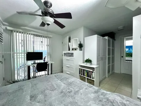 1465 SW 28th Way Fort Lauderdale FL 33312