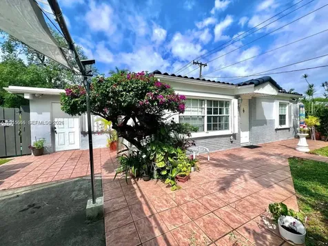 1465 SW 28th Way Fort Lauderdale FL 33312