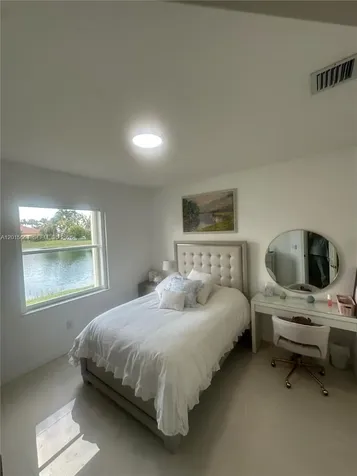 18571 SW 44th Street Miramar FL 33029