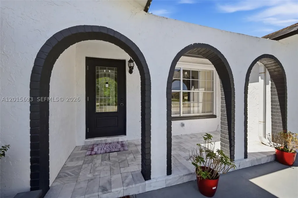 8972 SW 8th Street Boca Raton FL 33433