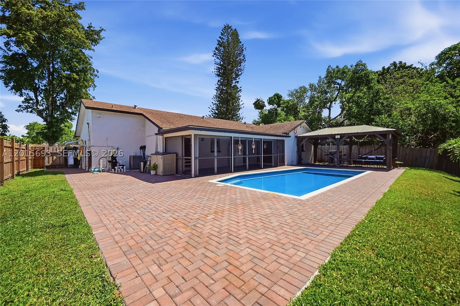 8972 SW 8th Street Boca Raton FL 33433