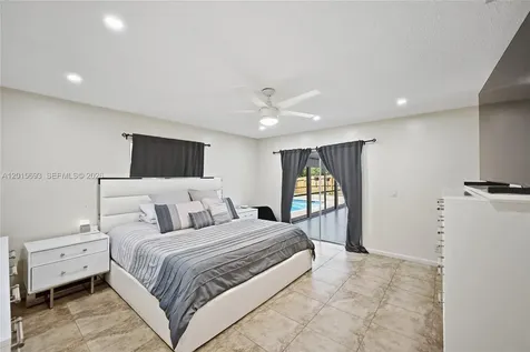 8972 SW 8th Street Boca Raton FL 33433