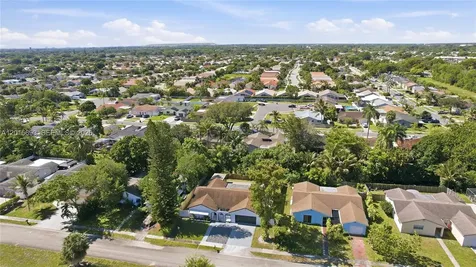 8972 SW 8th Street Boca Raton FL 33433