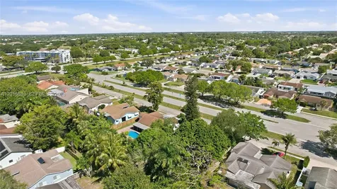 8972 SW 8th Street Boca Raton FL 33433