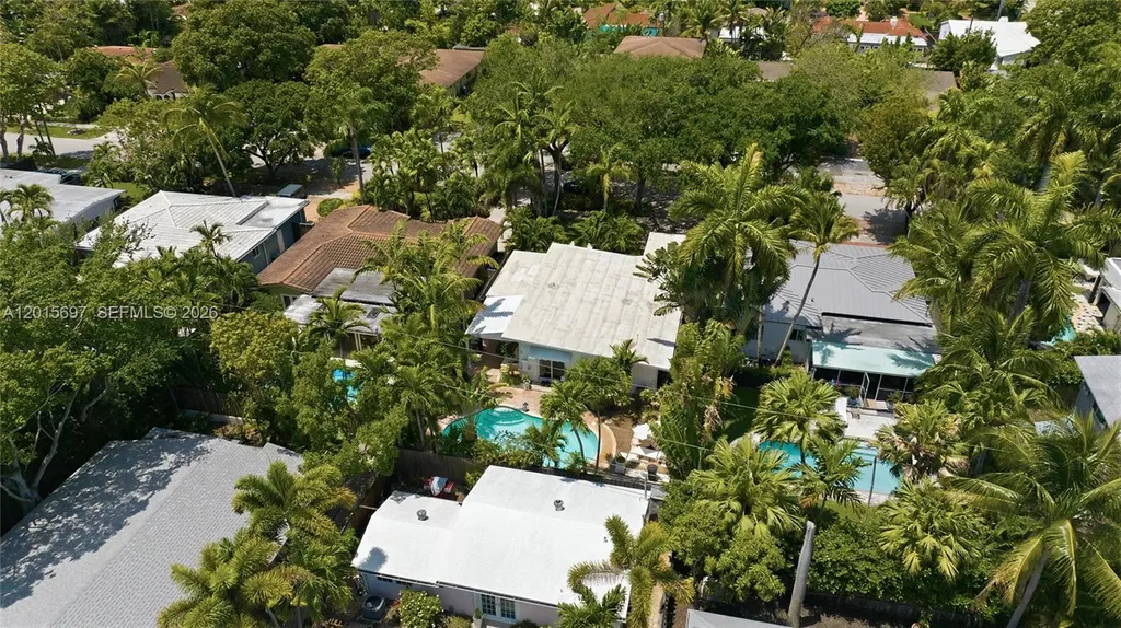 636 NE 17th Terrace Fort Lauderdale FL 33304