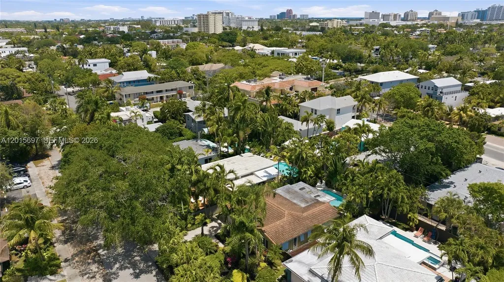 636 NE 17th Terrace Fort Lauderdale FL 33304