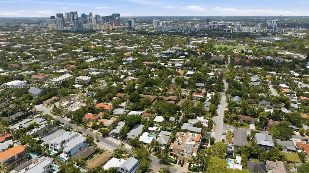 636 NE 17th Terrace Fort Lauderdale FL 33304