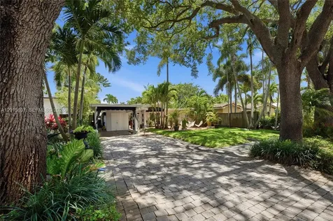 636 NE 17th Terrace Fort Lauderdale FL 33304