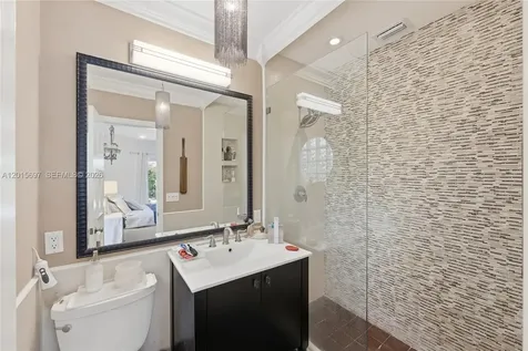 636 NE 17th Terrace Fort Lauderdale FL 33304