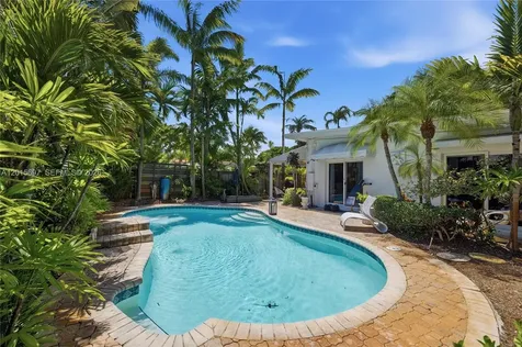 636 NE 17th Terrace Fort Lauderdale FL 33304