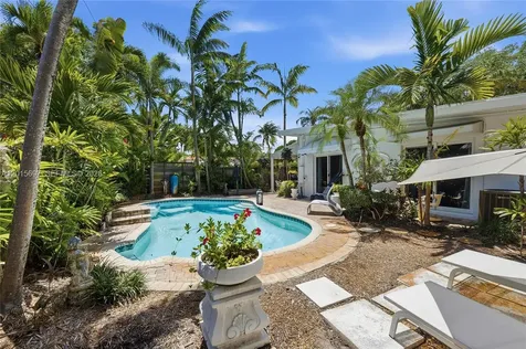636 NE 17th Terrace Fort Lauderdale FL 33304