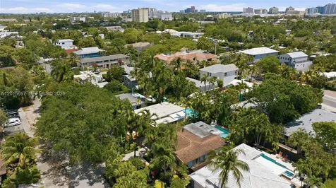 636 NE 17th Terrace Fort Lauderdale FL 33304