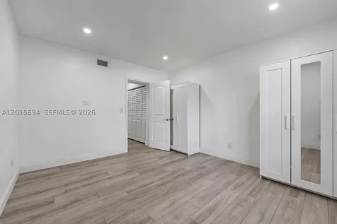 8550 Byron Avenue Miami Beach FL 33141