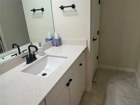 2162 Appleton Circle N Oakland Park FL 33309