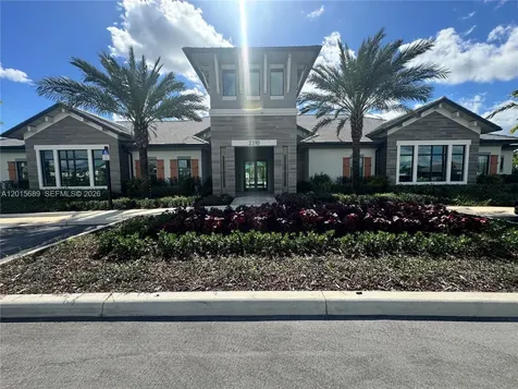 2162 Appleton Circle N Oakland Park FL 33309