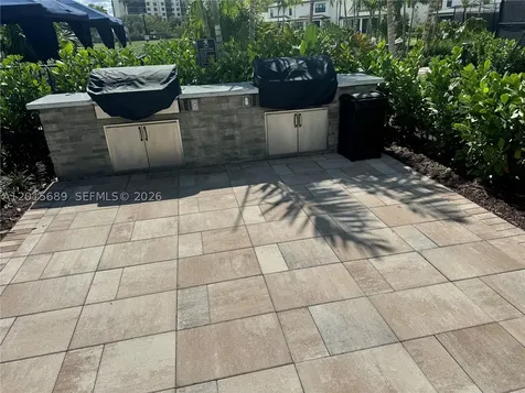2162 Appleton Circle N Oakland Park FL 33309