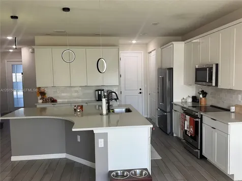 2162 Appleton Circle N Oakland Park FL 33309