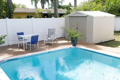 310 NE 12th Avenue Pompano Beach FL 33060