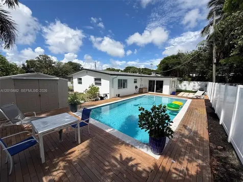 310 NE 12th Avenue Pompano Beach FL 33060