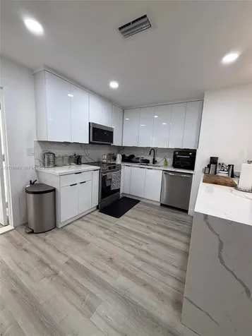 310 NE 12th Avenue Pompano Beach FL 33060
