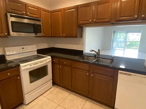 4291 NW 9th Avenue Deerfield Beach FL 33064