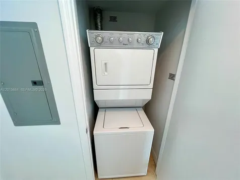 60 SW 13th Street Miami FL 33130