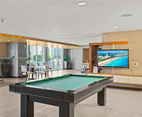 60 SW 13th Street Miami FL 33130