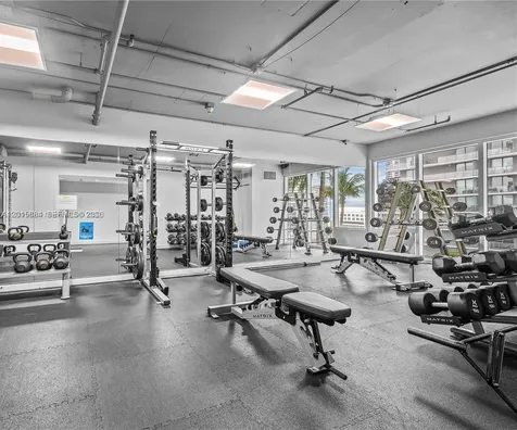 60 SW 13th Street Miami FL 33130