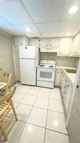 2820 NE 201st Terrace Aventura FL 33180