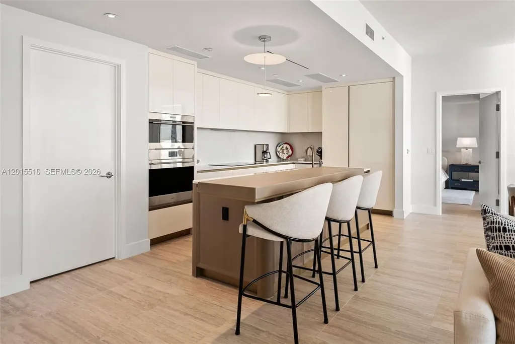 525 N Fort Lauderdale Beach Boulevard Fort Lauderdale FL 33304