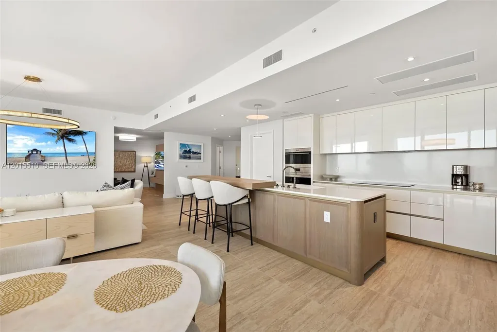 525 N Fort Lauderdale Beach Boulevard Fort Lauderdale FL 33304