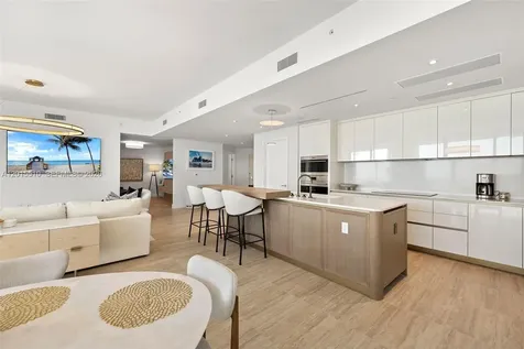 525 N Fort Lauderdale Beach Boulevard Fort Lauderdale FL 33304