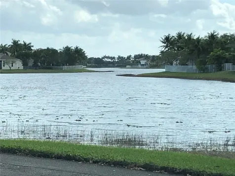 693 Live Oak Lane Weston FL 33327