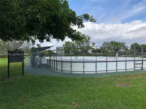 693 Live Oak Lane Weston FL 33327