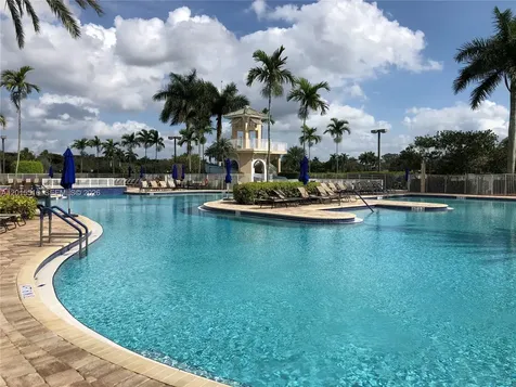 693 Live Oak Lane Weston FL 33327