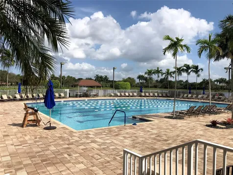 693 Live Oak Lane Weston FL 33327