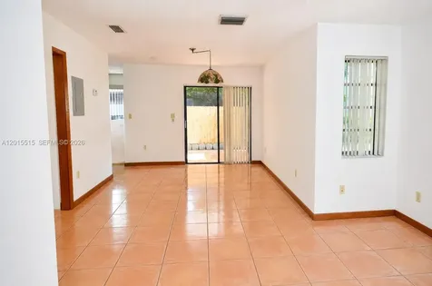 2934 Whitehead Street Miami FL 33133
