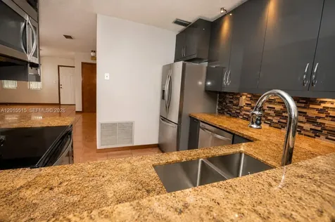 2934 Whitehead Street Miami FL 33133