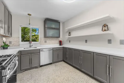 340 NE 129th Street North Miami FL 33161