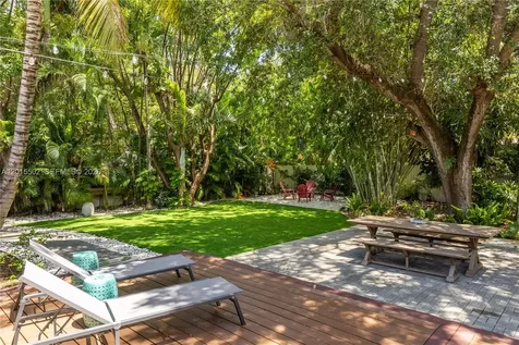 340 NE 129th Street North Miami FL 33161