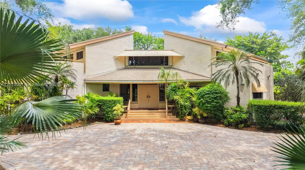 8875 SW 110th Street Miami FL 33176