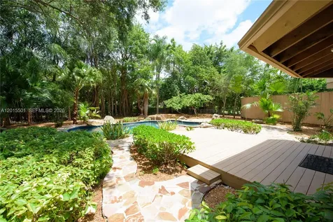 8875 SW 110th Street Miami FL 33176