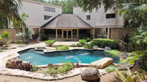 8875 SW 110th Street Miami FL 33176