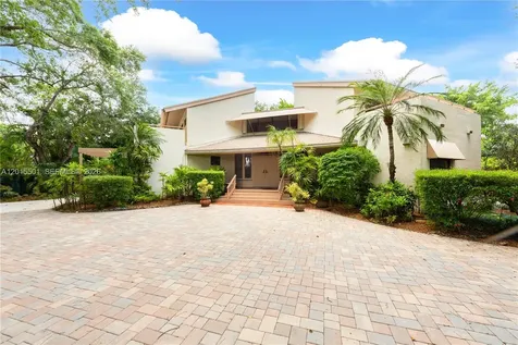 8875 SW 110th Street Miami FL 33176